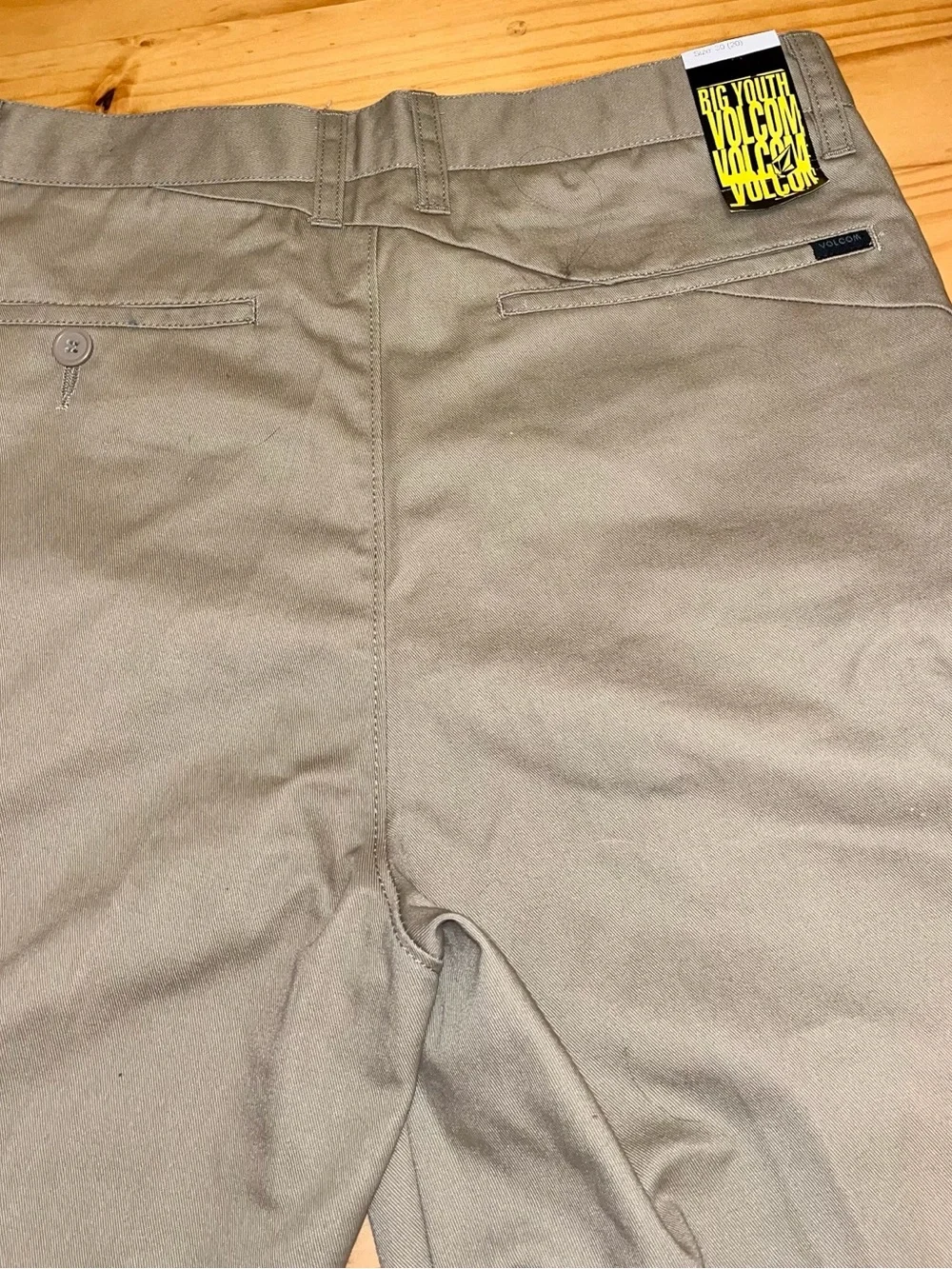 Volcom Youth Khaki Shorts New with tags Size 30